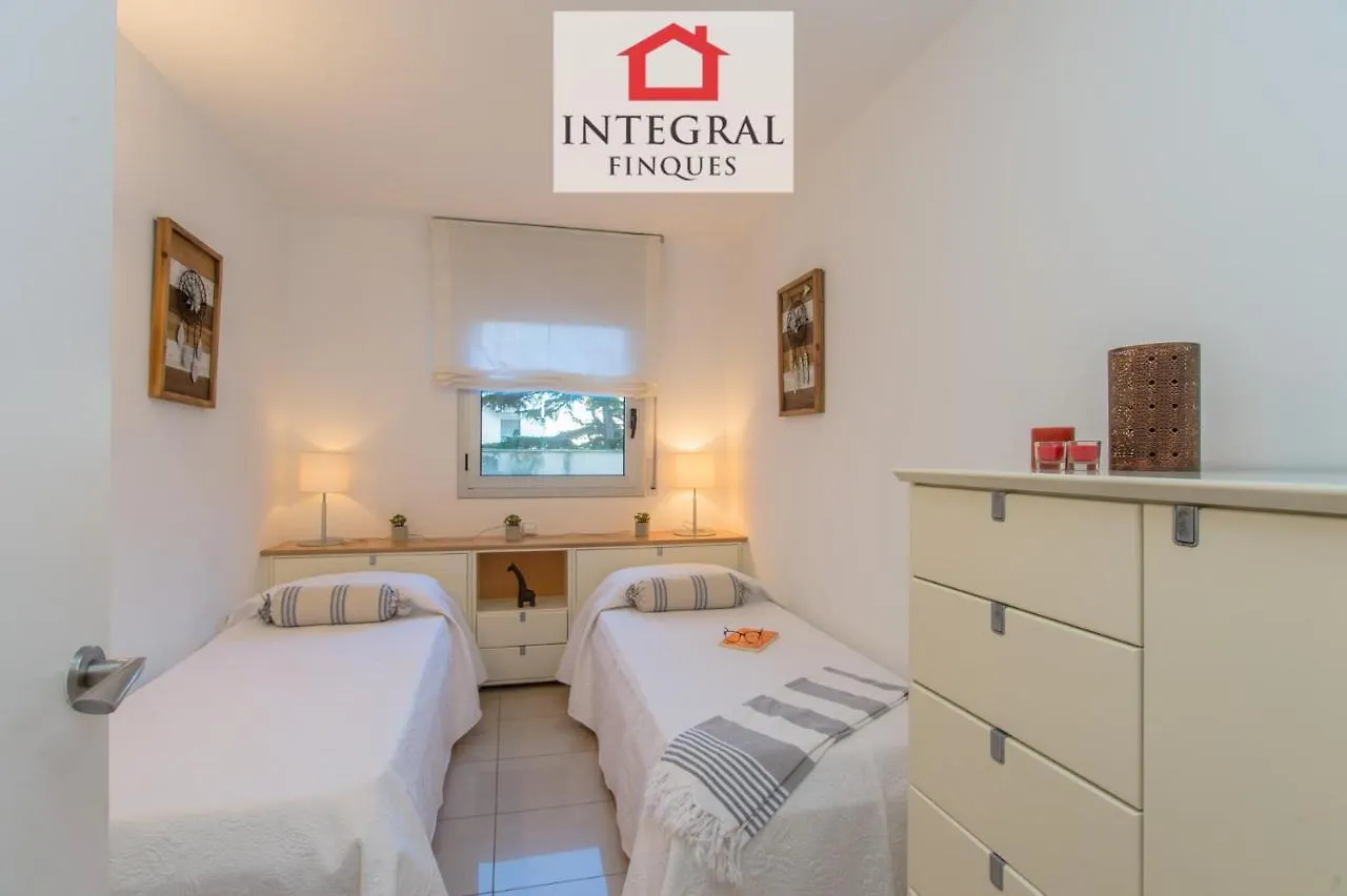 Palamos Beachfront Apartment